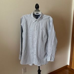 Tommy Hilfiger Mens dress Shirt Size XL (17 1/2 - 18)